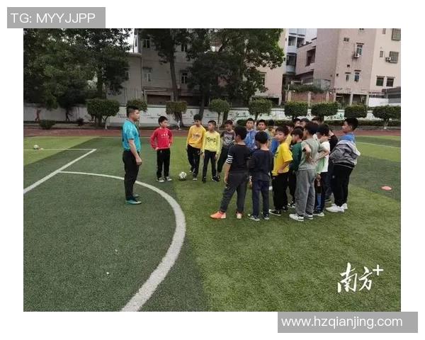 足球场上的温暖之星那些用爱与行动诠释关怀的球员们